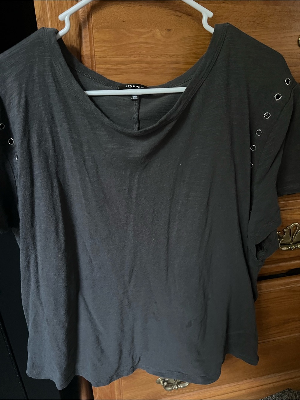 Studio Y Charcoal Black Short-Sleeve Tee with Grommet Sleeve Detail